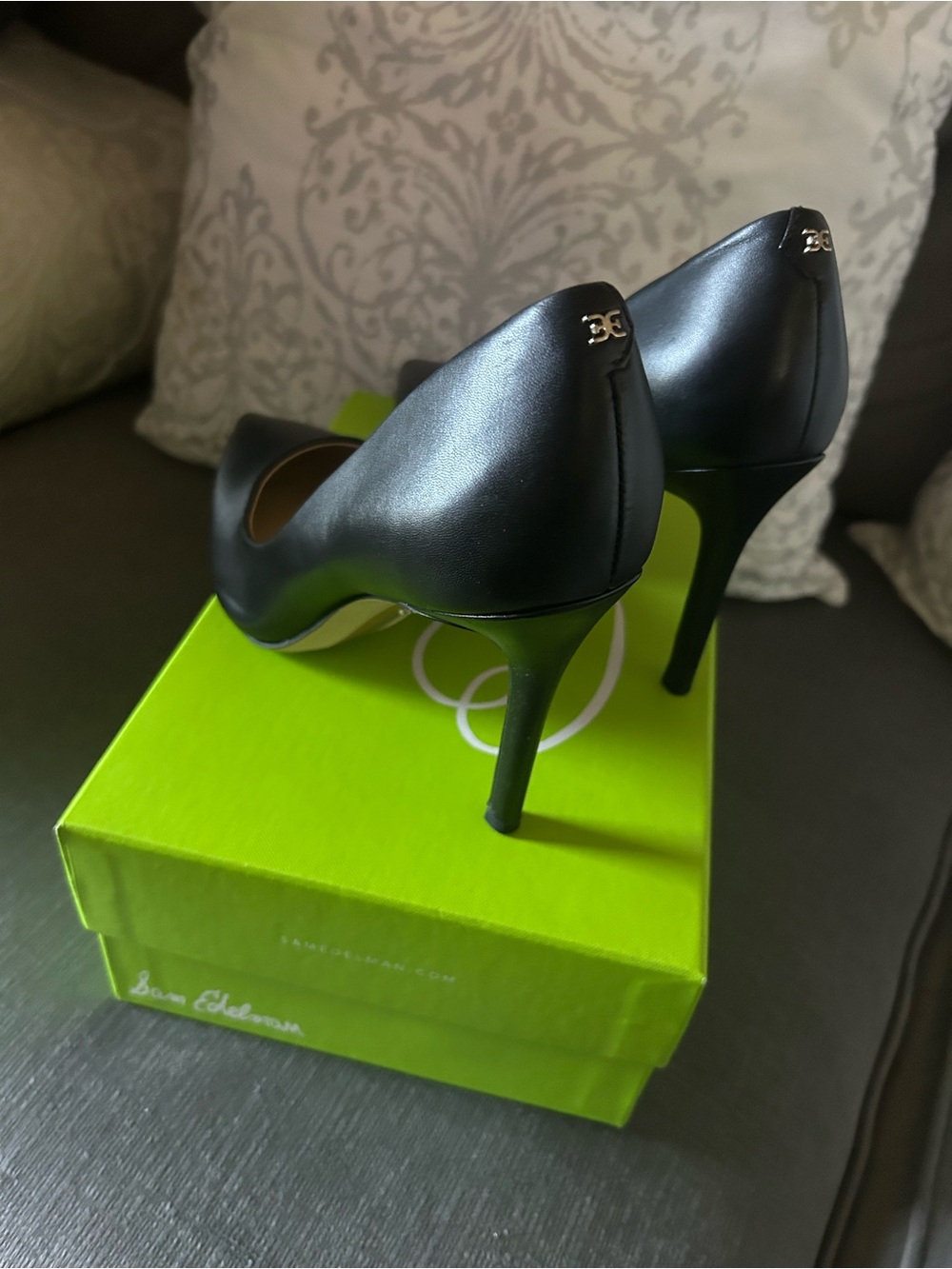 Sam Edelman Black Leather Pointed-Toe Stiletto Pumps - Picture 3 of 7